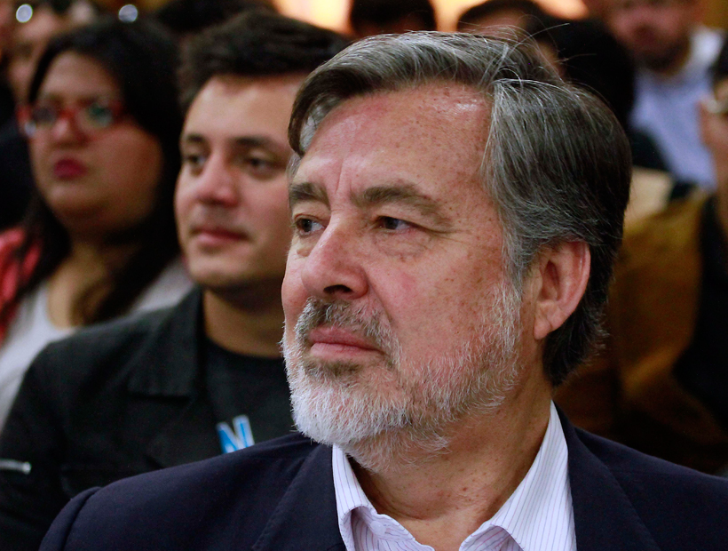 Alejandro Guillier anunció parte de las medidas de su programa de gobierno