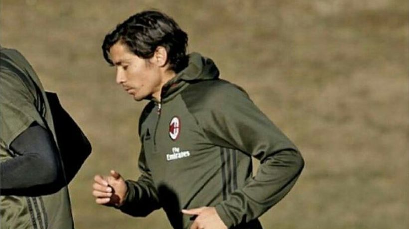 Días contados como rossonero: Milán no extenderá el contrato de Matías Fernández