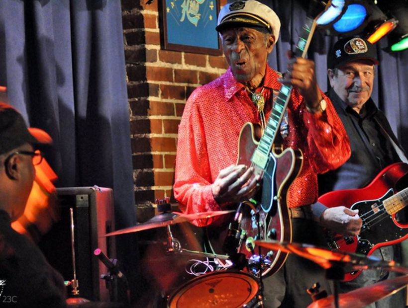 Chuck Berry, uno de los grandes padrinos del rock, murió a los 90 años