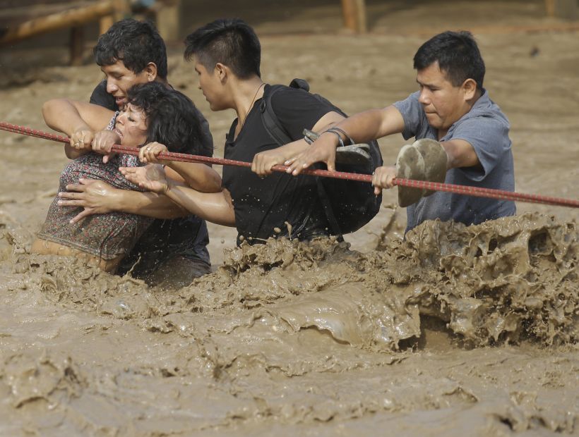 Inundaciones en Perú: van 69 fallecidos