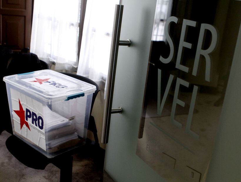 Refichaje: PS, PC, PRO y Evópoli lograron constituirse como partidos en todo Chile