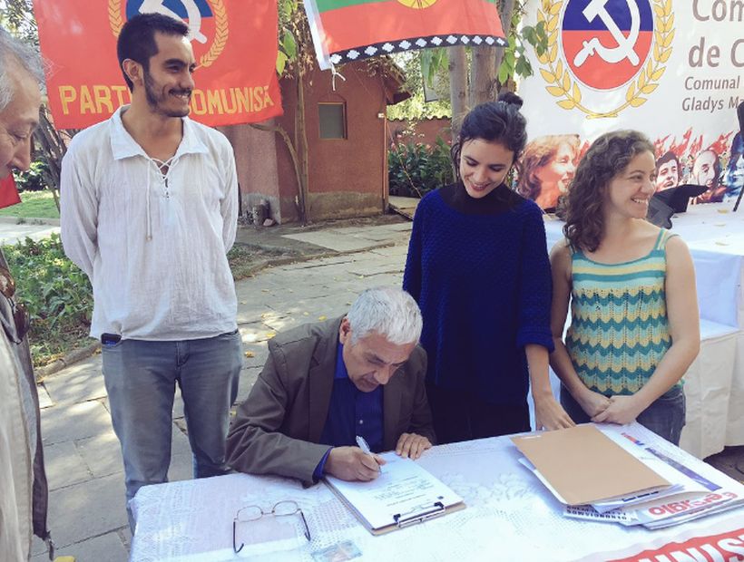 Felo firmó y ya es militante del Partido Comunista Felo firmó y ya es militante del Partido Comunista
