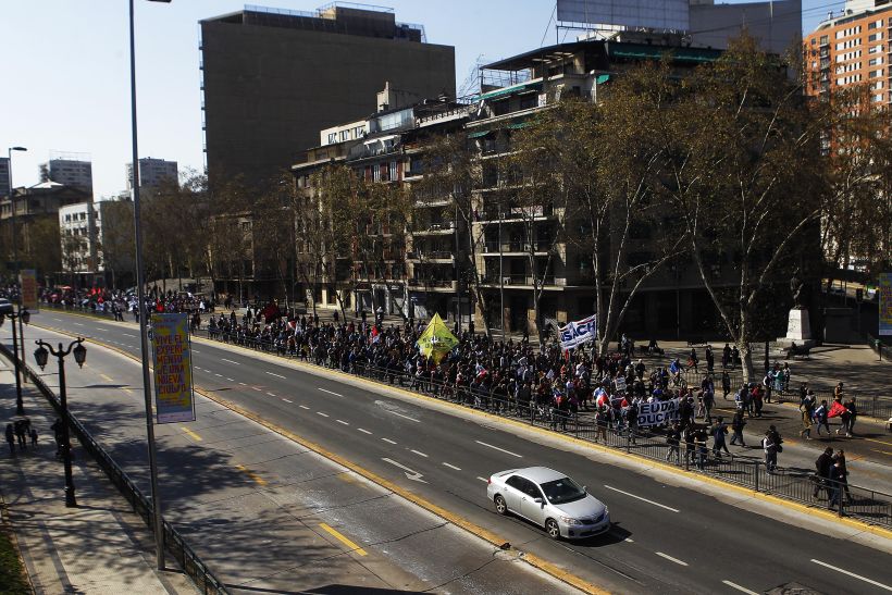 Estos son los desvíos para mañana en el centro de Santiago por la marcha de la Confech