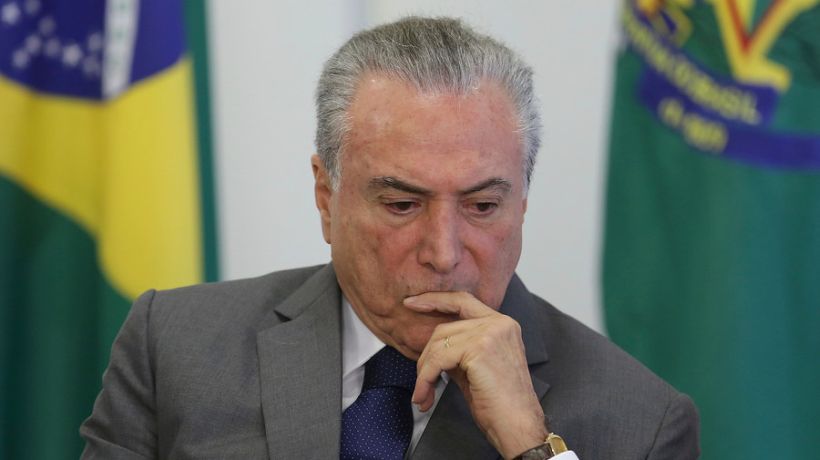 Presidente de Brasil admitió reuniones con grupo Odebrecht pero negó tratar 