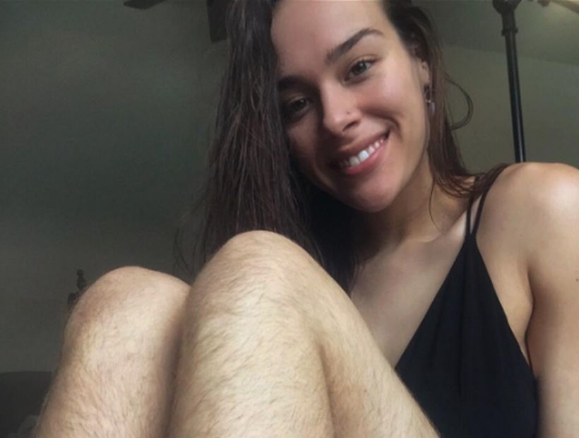 Bloguera fitness dejó de depilarse y mostró los resultados en Instagram