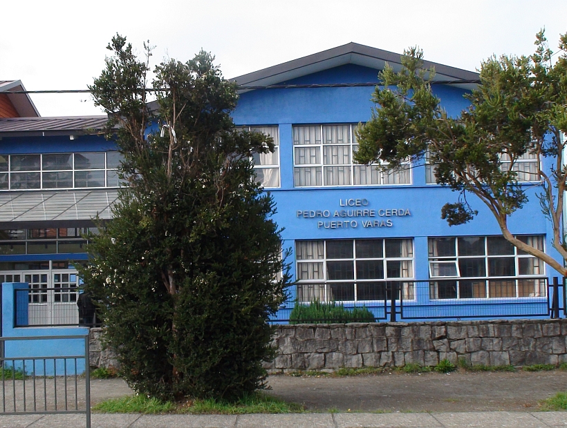 Censistas de Puerto Varas fueron atacadas cuando se dirigían a liceo Pedro Aguirre Cerda