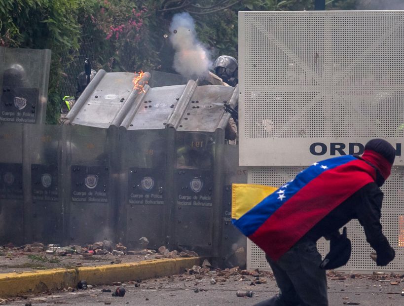 Fiscalía cifró en 35 las muertes por violencia en las protestas en Venezuela