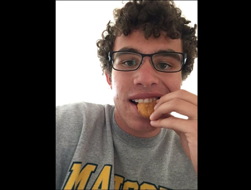 Joven estadounidense logró el récord de retuits para obtener nuggets gratis