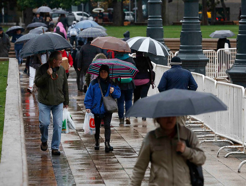 Onemi: altura de las lluvias estará en valores normales y se esperan 20 a 25 mm. en la región Metropolitana