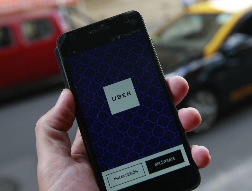 Uber afirmó que el conductor acusado de abusar a una pasajera no está en sus registros