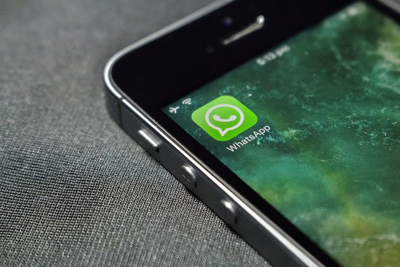 Falla de seguridad en WhatsApp puede filtrar todos tus datos a la red
