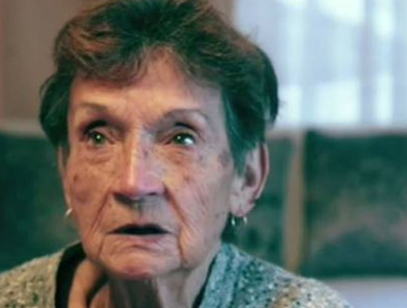 Farkas le dará $2 millones a abuelita de La Granja endeudada con una caja de compensación