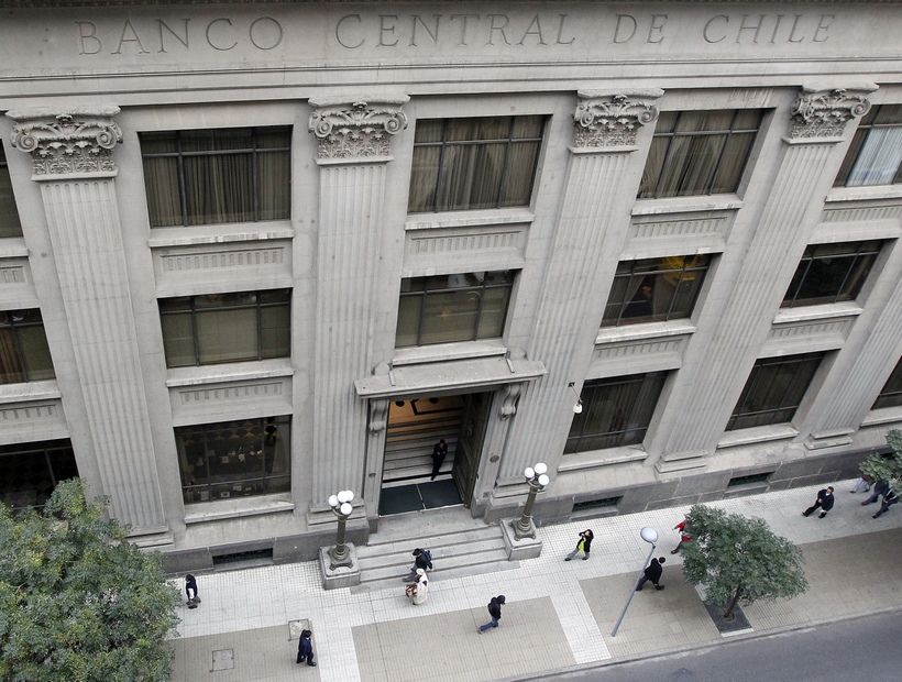 Banco Central acordó reducir tasa de interés hasta 2,5% anual