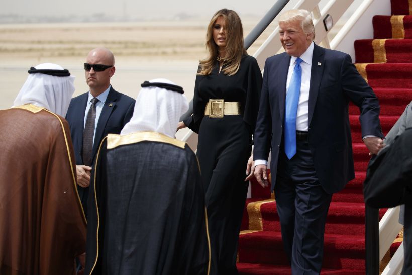 Melania Trump decidió no cubrir su cabeza durante la visita a Arabia Saudita