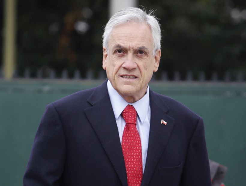 Piñera planteó reimpulsar el proyecto de ley que sanciona los insultos a Carabineros