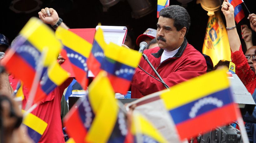 Nicolás Maduro destinará el 45% de créditos de banca pública a proyectos donde hayan mujeres