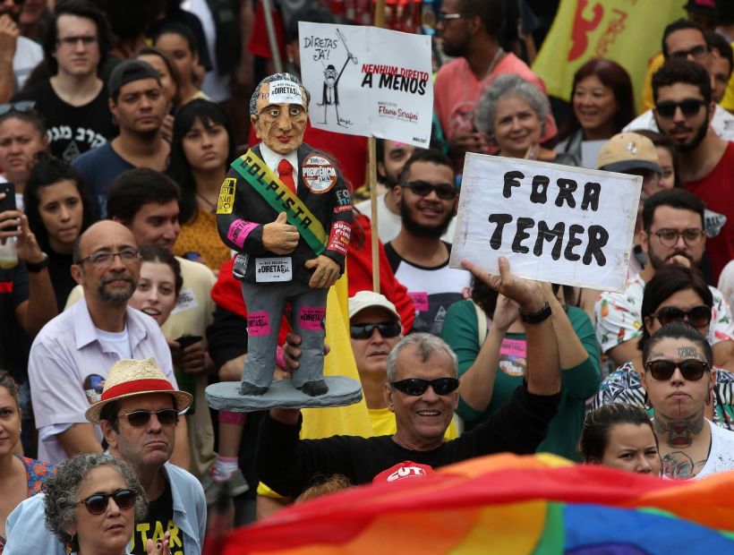 Miles de manifestantes protestaron en Río de Janeiro contra Temer