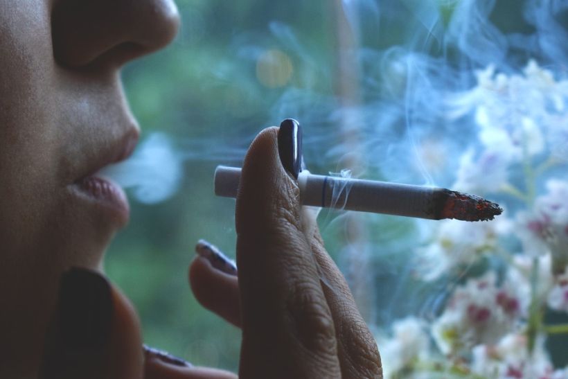 Chile sigue siendo el más fumador de América Latina pese a disminuir la cifras de consumo de tabaco