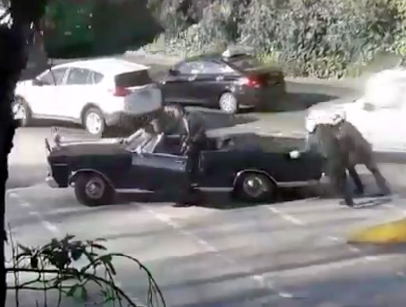 Auto presidencial quedó en panne en la Avenida España de Valparaíso