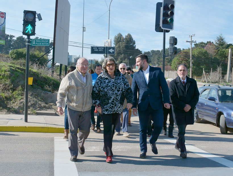 Inauguraron nuevo semáforo en transitado sector de Reñaca en Viña del Mar