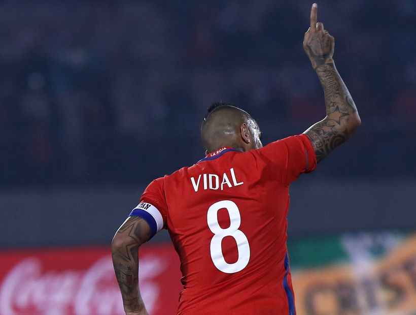 Vidal superó a Humberto Suazo en la lista de goleadores históricos de la Roja
