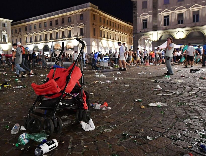 Corridas y escenas de pánico se vivieron con aficionados de Juventus en Turín