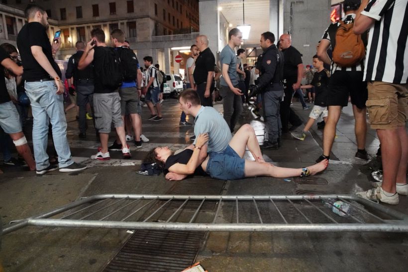 Aumentan a ocho los heridos graves por estampida de fans de la Juventus