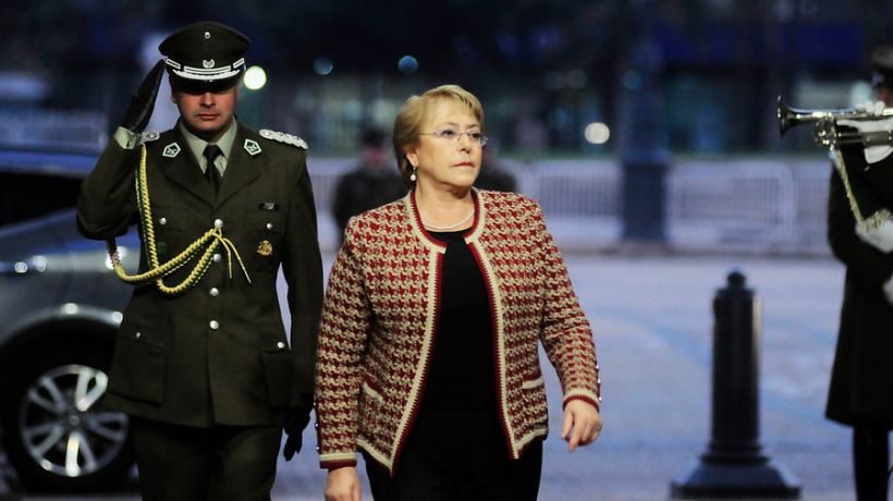 Presidenta Bachelet a los mineros atrapados en Aysén: 