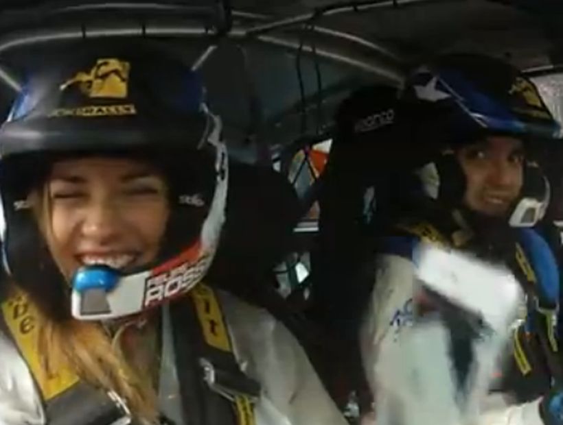 Carola de Moras se volcó en auto de Rally Mobil mientras transmitía por su Instagram