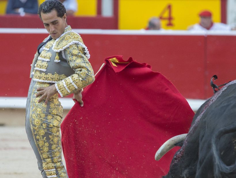Un toro mató a un torero con una cornada en España