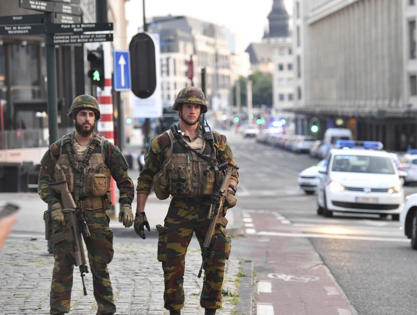 Una explosión obligó a evacuar la estación central y Grand Place de Bruselas