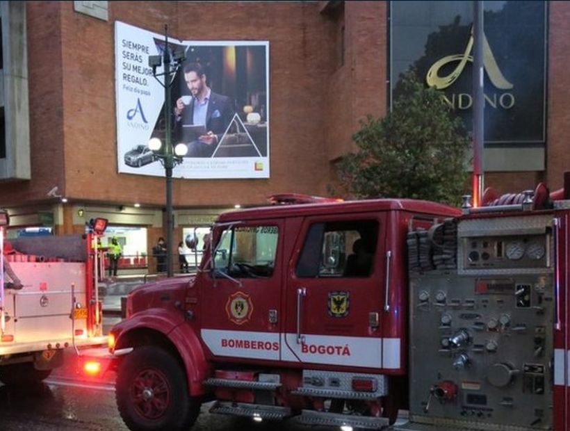 Arrestaron a ocho personas por explosión en centro comercial de Bogotá
