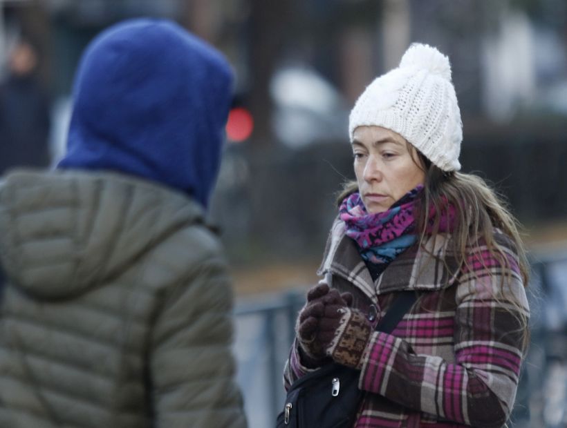 Pronosticaron hasta 4° bajo cero para este lunes en la Región Metropolitana