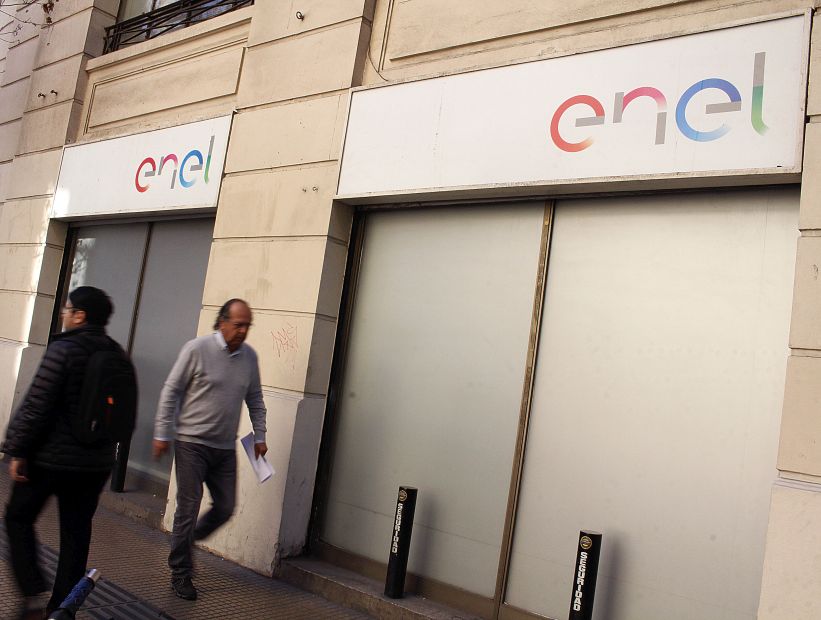 Enel acumuló utilidades por $169.660 millones durante el primer semestre