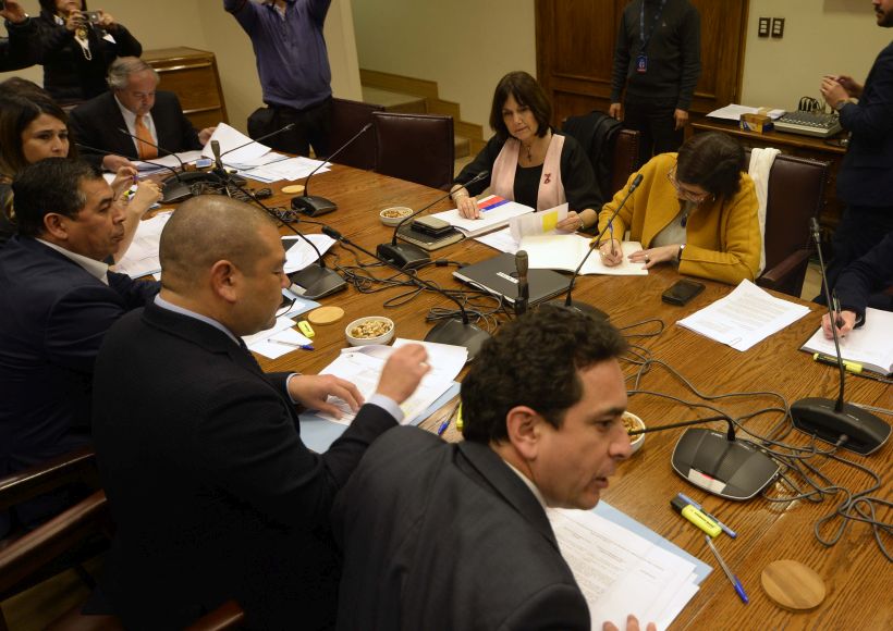 Comisión mixta aprobó el proyecto de aborto en tres causales Comisión mixta aprobó el proyecto de aborto en tres causales