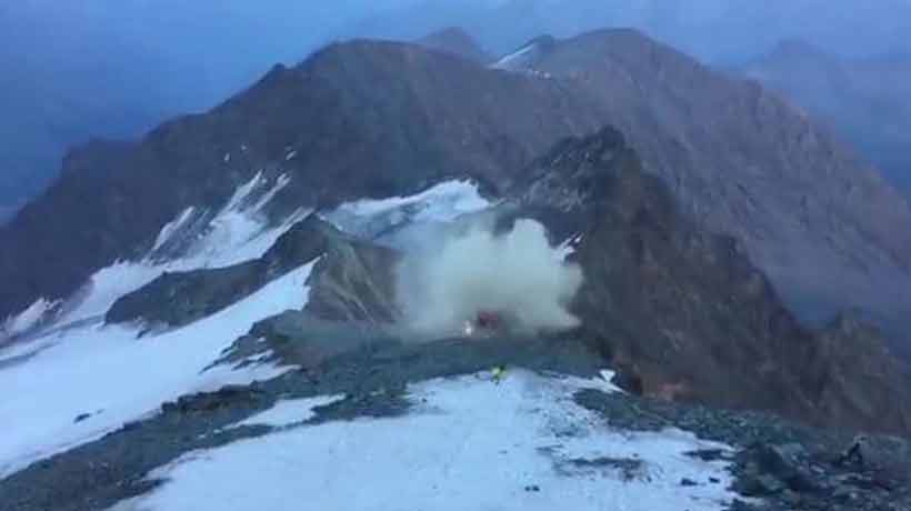 Un helicóptero se estrelló después de rescatar a un montañista