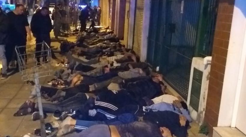 [FOTOS] Detuvieron a 51 barras bravas de Racing con armas de fuego y lanzas en Argentina