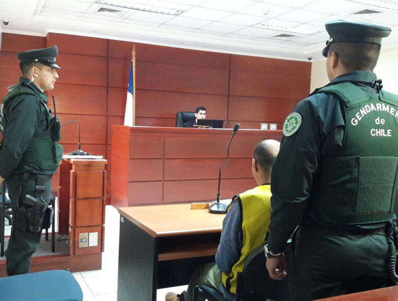 En prisión preventiva quedó el acusado de matar a una joven en Antofagasta
