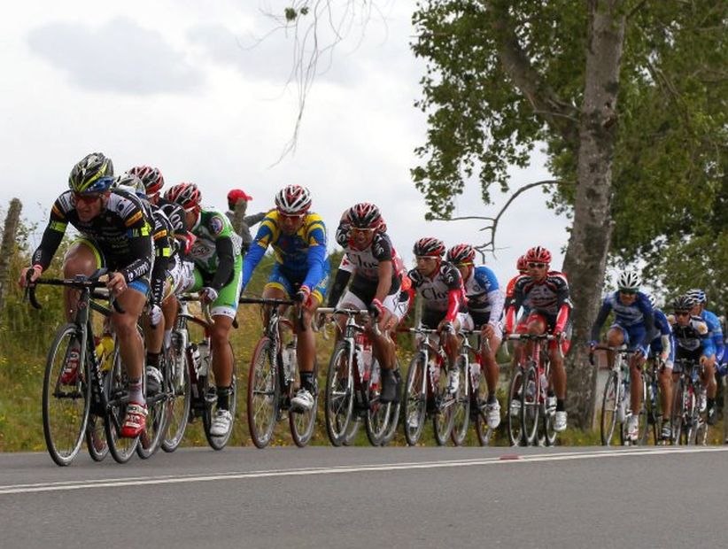 Casi un centenar de ciclistas de seis países participarán en la edición 32 de la Vuelta a Chile