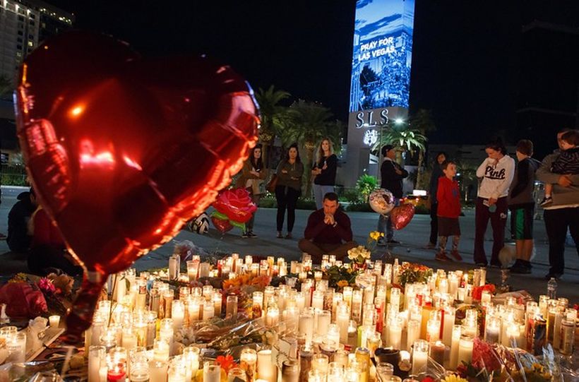 Policía pone en duda que el tirador de Las Vegas preparara solo la masacre