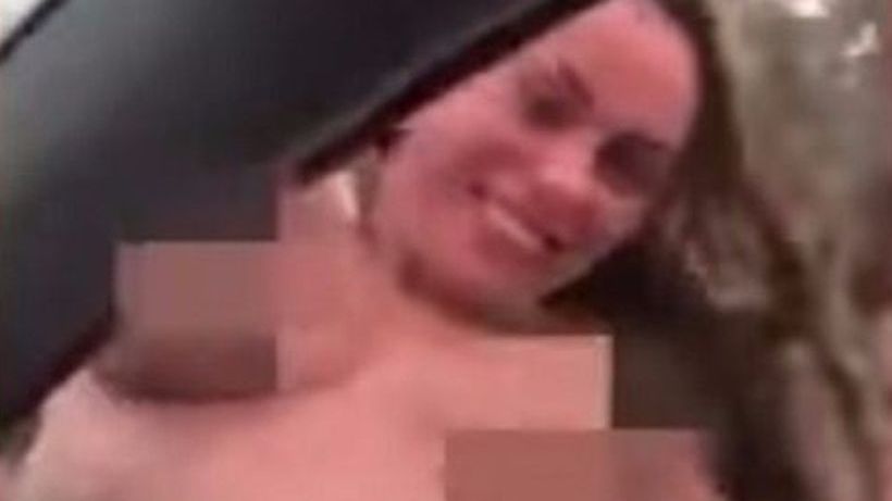 [VIDEO] Amiga de la mujer que murió luego de hacer un topless fue arrestada