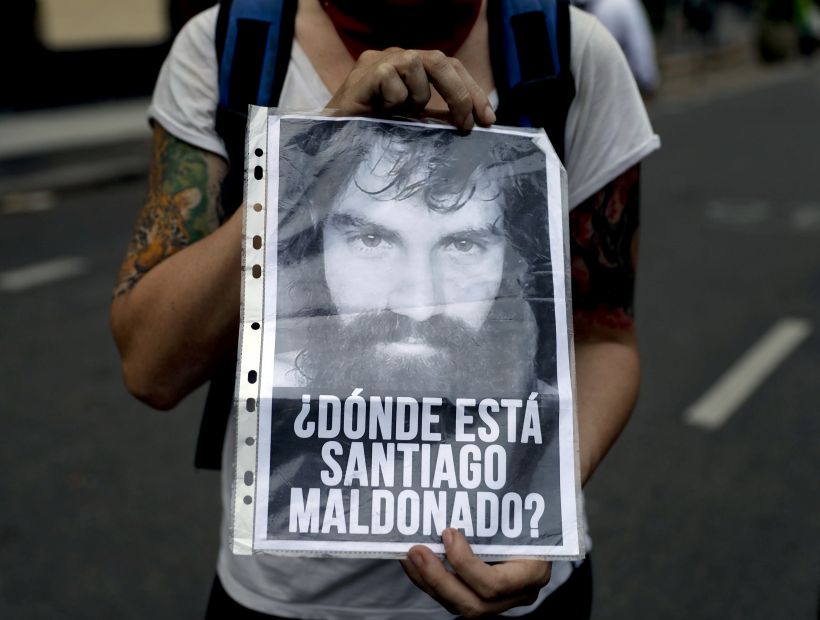 Hallaron documentos de Santiago Maldonado en cadáver rescatado en rí­o