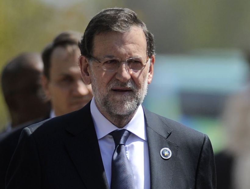 Rajoy pidió a los catalanes sacar a los separatistas del gobierno