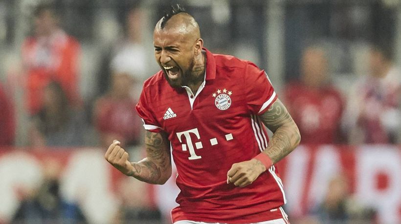 [VIDEO] Vidal abrió el marcador del Bayern Munich que ganó 3-0 contra Augsburgo