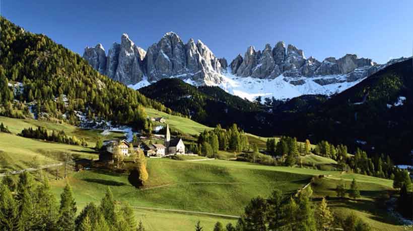 Ofrecen más de $45 millones por mudarse a un pueblo en Suiza