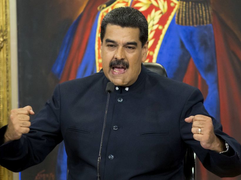 Vicepresidente venezolano afirmó que Maduro buscará la relección en 2018
