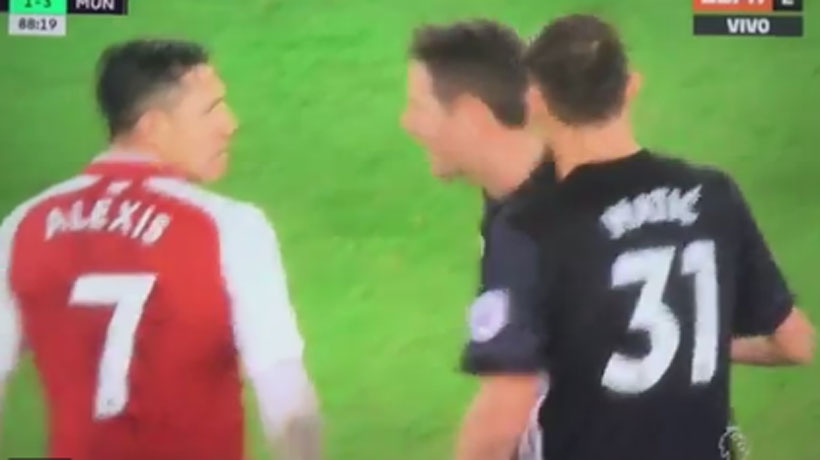 [VIDEO] La furia de Alexis contra español del United: 