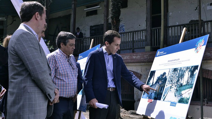 Invertirán 28 mil millones de pesos para remodelar el Paseo Ahumada y el Cerro Santa Lucía