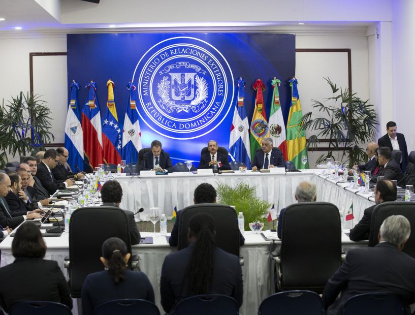 Venezuela: el Gobierno y oposición concluyeron diálogo con 
