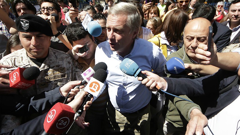 José Antonio Kast defenderá los votos de Piñera como apoderado de mesa en el Estadio Nacional